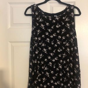 Women’s sleeveless shirt/tank